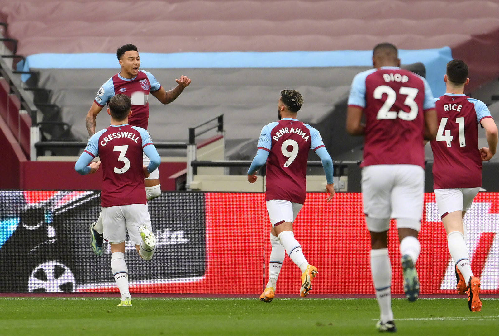 利对湖人队 利对湖人队