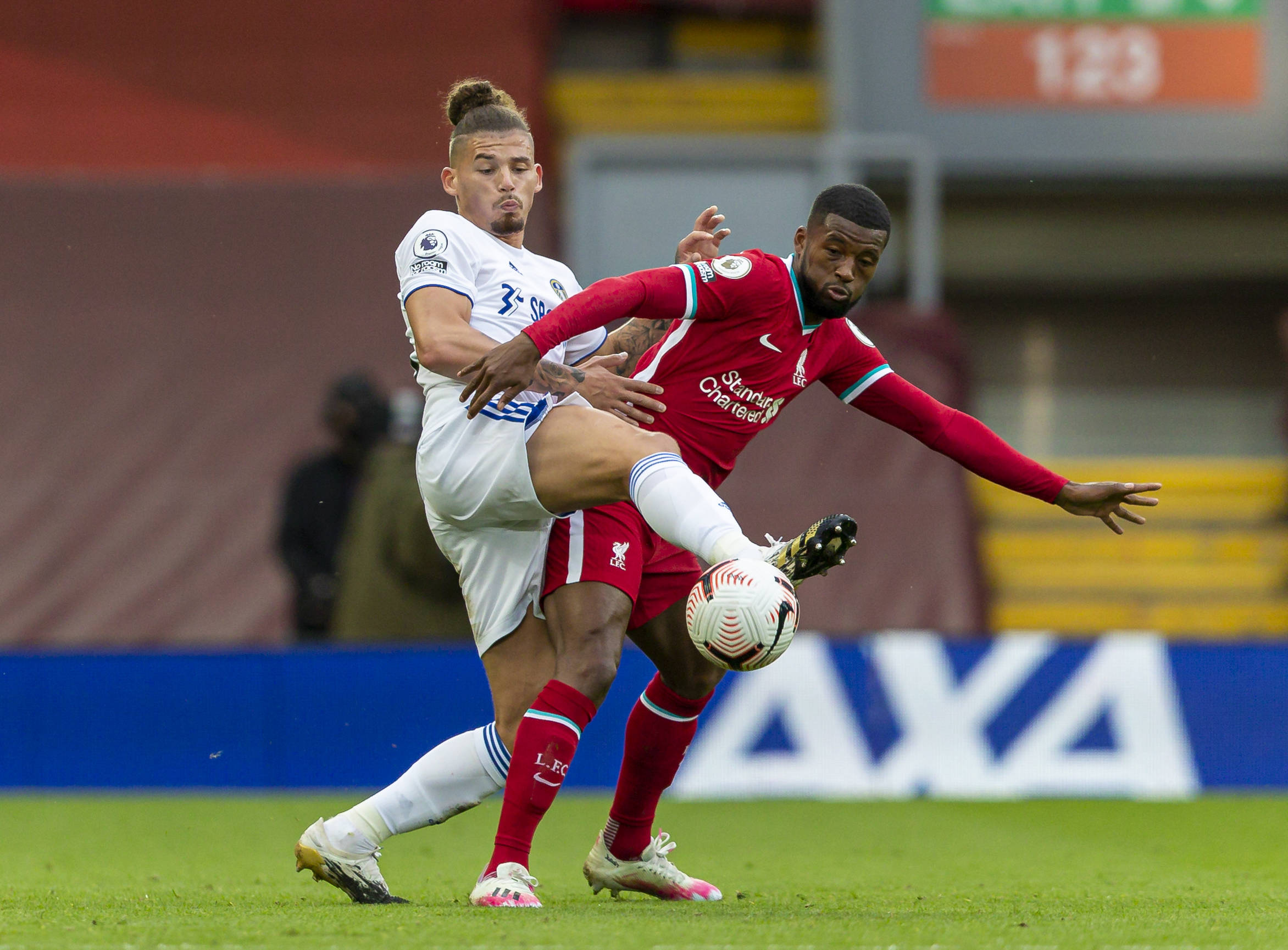 初加入巴塞 初加入巴塞